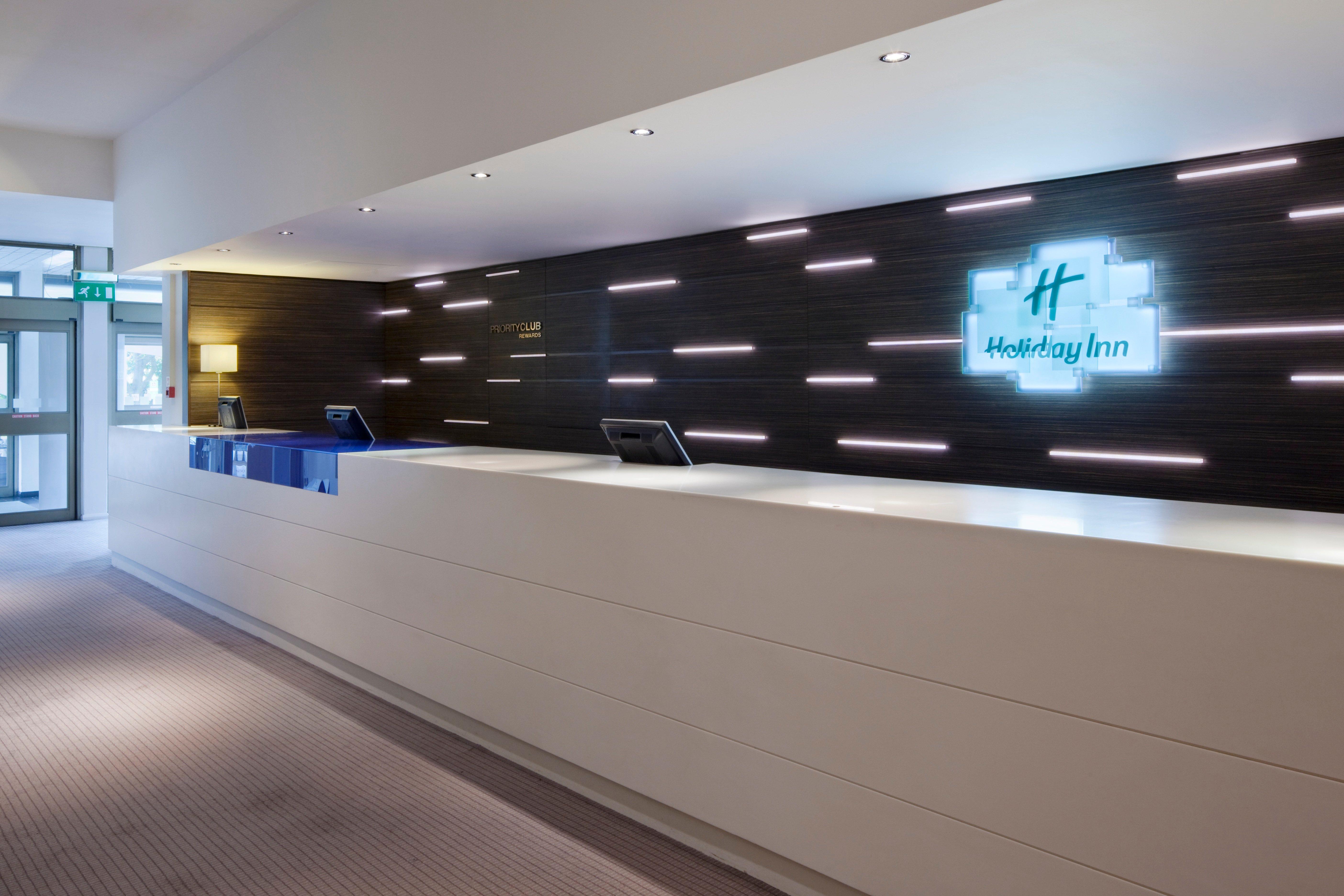 Holiday Inn Maidenhead Windsor, An Ihg Hotel Dış mekan fotoğraf