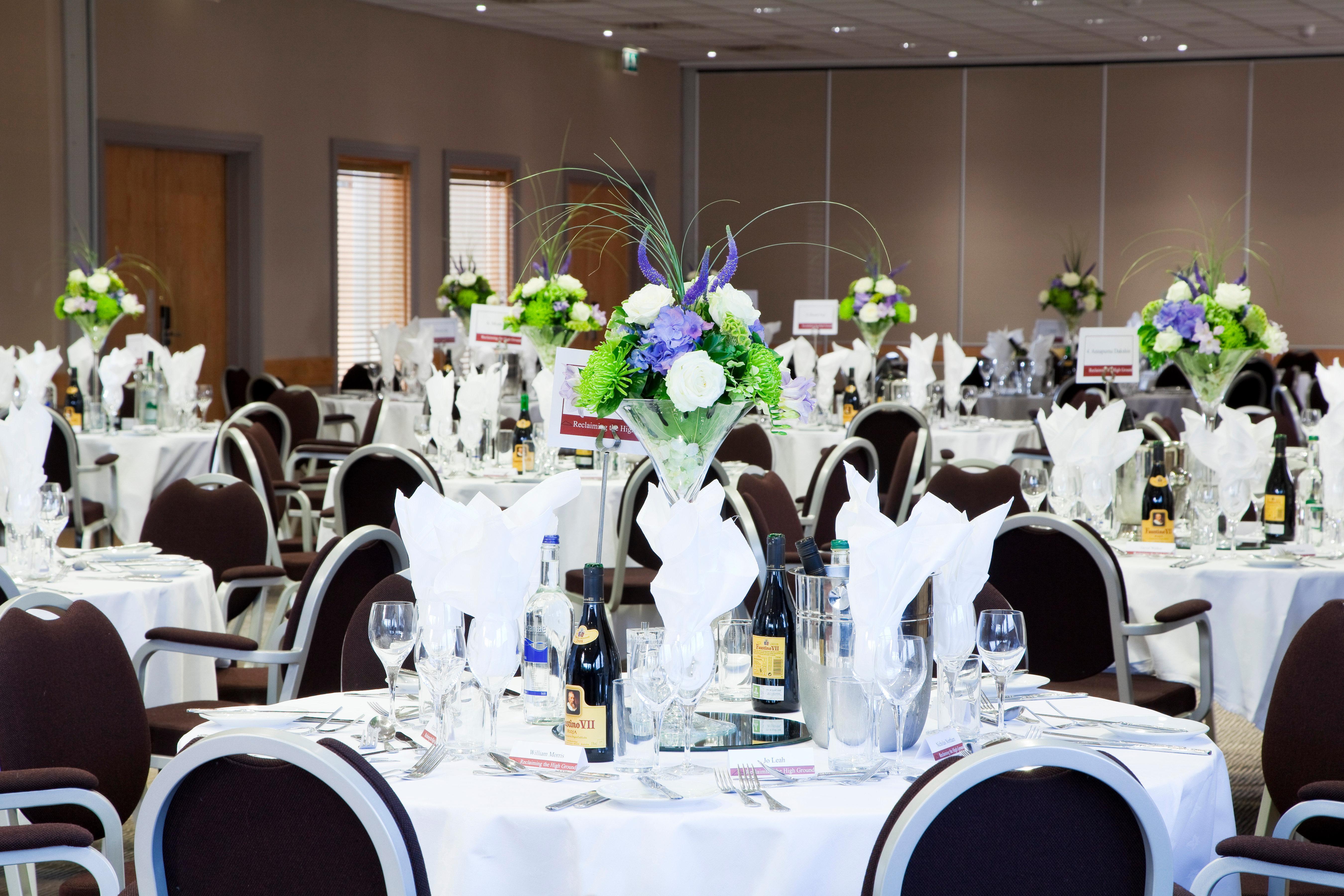 Holiday Inn Maidenhead Windsor, An Ihg Hotel Restoran fotoğraf